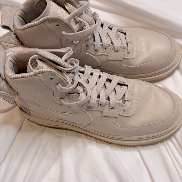 Nike Air lug sole high top - Picture 3 of 8